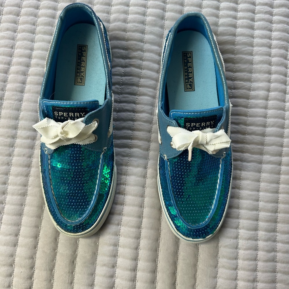 Beautiful turquoise sequined Sperry Top-Siders
